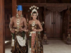 Pakaian Adat Indonesia Lengkap Provinsi Ciri Khas Kebudayaan