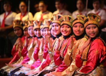 Tari Bungong Jeumpa: Arti, Gerakan dan Lirik Lagunya (sumber: Mengenal Indonesia)