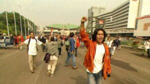 Tragedi Trisakti 1998: Kronologi, Penyebab, & Dampaknya (sumber: BBC)