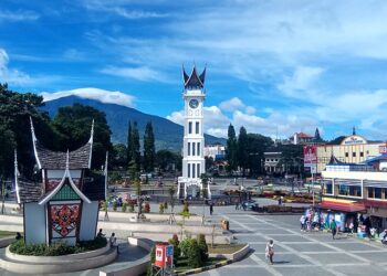 Jam Gadang Bukittinggi, Monumen Kebanggan Sumatera Barat